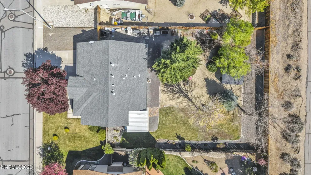 7766 Cerritos, Sparks, Nevada 89436, 3 Bedrooms Bedrooms, ,2 BathroomsBathrooms,Residential,Residential,Cerritos,260004289