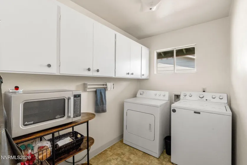 1580 Foster, Reno, Nevada 89509, 4 Bedrooms Bedrooms, ,2 BathroomsBathrooms,Residential,Residential,Foster,260004288