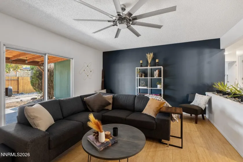 1580 Foster, Reno, Nevada 89509, 4 Bedrooms Bedrooms, ,2 BathroomsBathrooms,Residential,Residential,Foster,260004288