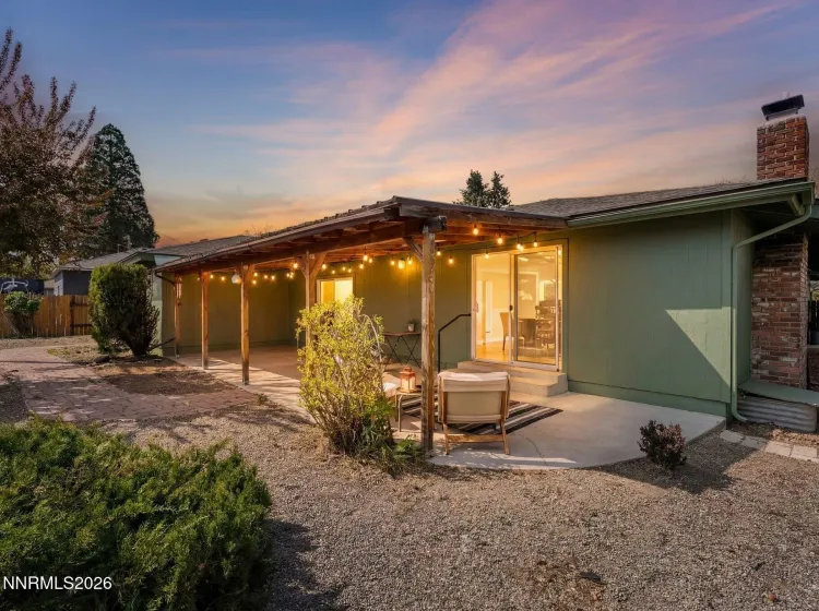 1580 Foster, Reno, Nevada 89509, 4 Bedrooms Bedrooms, ,2 BathroomsBathrooms,Residential,Residential,Foster,260004288