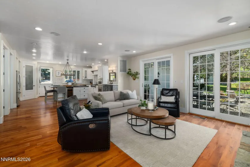 575 Juniper Hill, Reno, Nevada 89519, 5 Bedrooms Bedrooms, ,6 BathroomsBathrooms,Residential,Residential,Juniper Hill,260004290