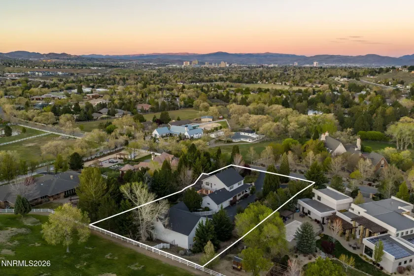 575 Juniper Hill, Reno, Nevada 89519, 5 Bedrooms Bedrooms, ,6 BathroomsBathrooms,Residential,Residential,Juniper Hill,260004290