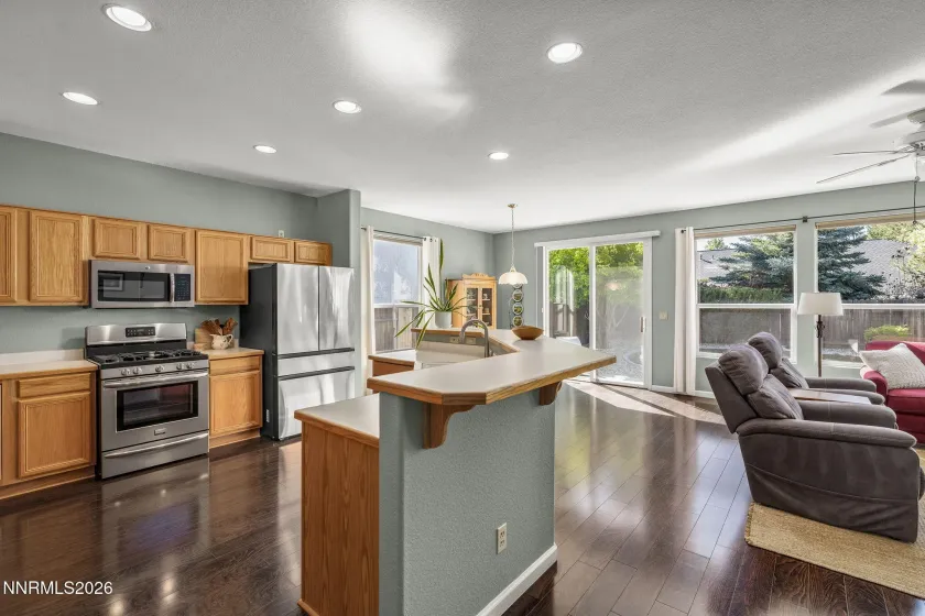 3360 Glacier, Reno, Nevada 89503, 3 Bedrooms Bedrooms, ,2 BathroomsBathrooms,Residential,Residential,Glacier,260004292