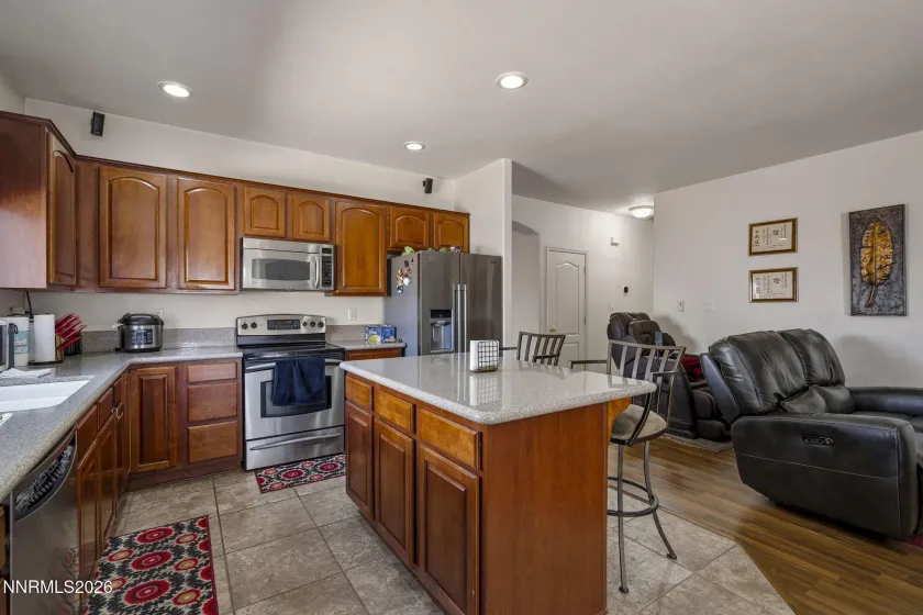 4827 Deedee, Sparks, Nevada 89436, 4 Bedrooms Bedrooms, ,2 BathroomsBathrooms,Residential,Residential,Deedee,260004295