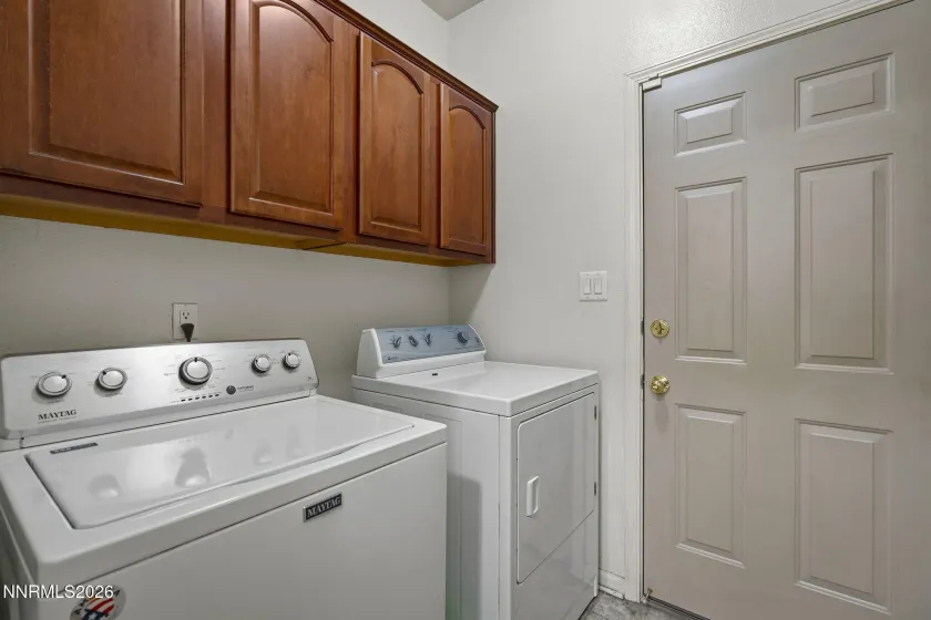 4827 Deedee, Sparks, Nevada 89436, 4 Bedrooms Bedrooms, ,2 BathroomsBathrooms,Residential,Residential,Deedee,260004295