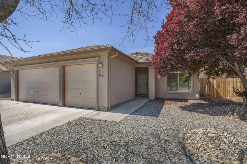 4827 Deedee, Sparks, Nevada 89436, 4 Bedrooms Bedrooms, ,2 BathroomsBathrooms,Residential,Residential,Deedee,260004295