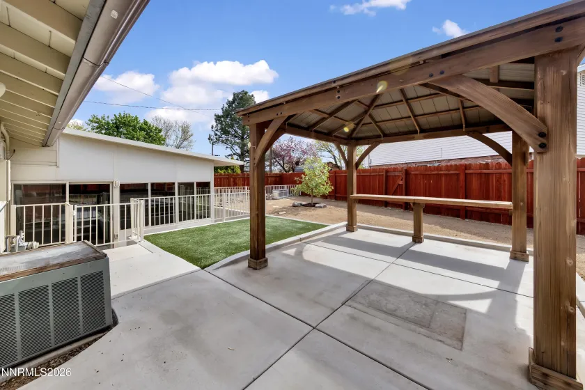 12065 Stoney Brook, Reno, Nevada 89511, 4 Bedrooms Bedrooms, ,3 BathroomsBathrooms,Residential,Residential,Stoney Brook,260004294