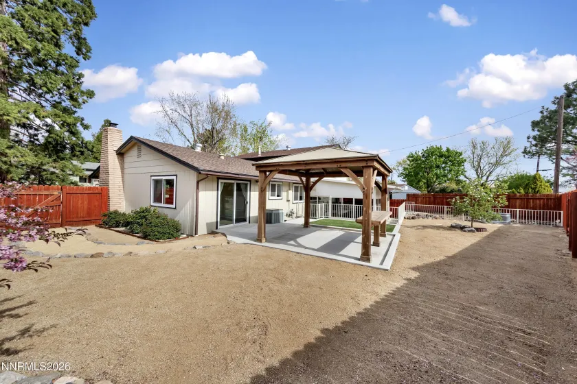 12065 Stoney Brook, Reno, Nevada 89511, 4 Bedrooms Bedrooms, ,3 BathroomsBathrooms,Residential,Residential,Stoney Brook,260004294