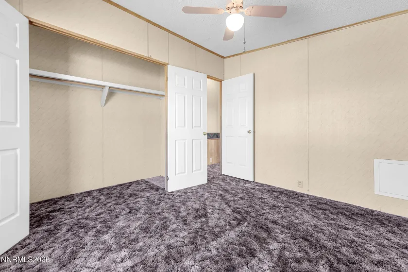 5527 Yukon, Sun Valley, Nevada 89433, 3 Bedrooms Bedrooms, ,2 BathroomsBathrooms,Residential,Residential,Yukon,260004300