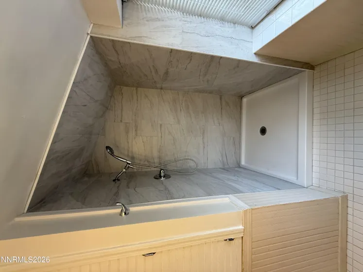 1610 Stewart, Carson City, Nevada 89706, 2 Bedrooms Bedrooms, ,2 BathroomsBathrooms,Residential Income,Residential,Stewart,260004301