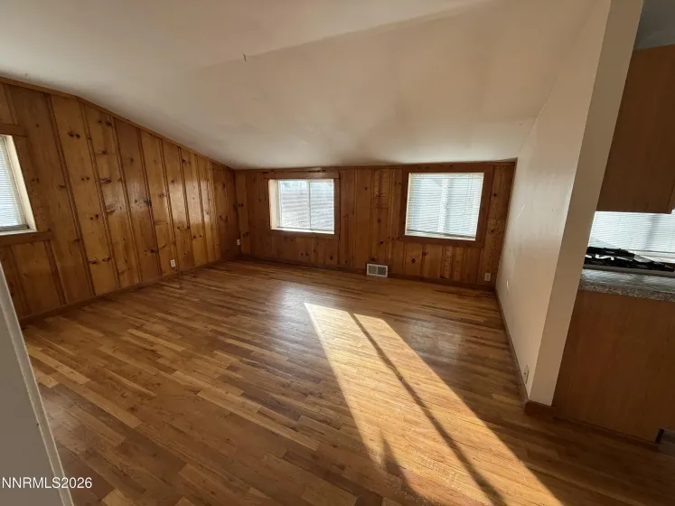 1610 Stewart, Carson City, Nevada 89706, 2 Bedrooms Bedrooms, ,2 BathroomsBathrooms,Residential Income,Residential,Stewart,260004301