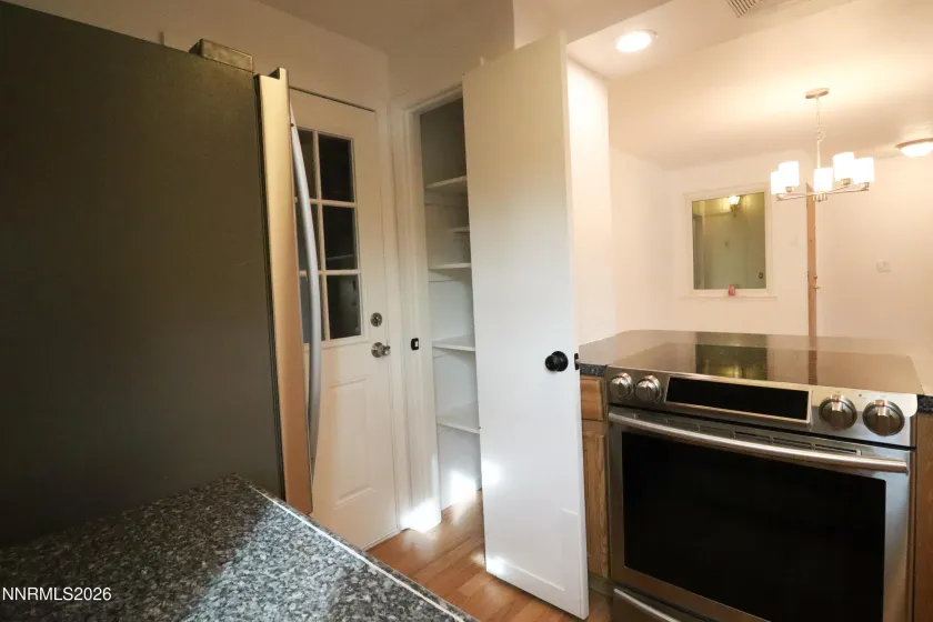 3318 Plymouth, Carson City, Nevada 89705, 3 Bedrooms Bedrooms, ,2 BathroomsBathrooms,Residential,Residential,Plymouth,260004299