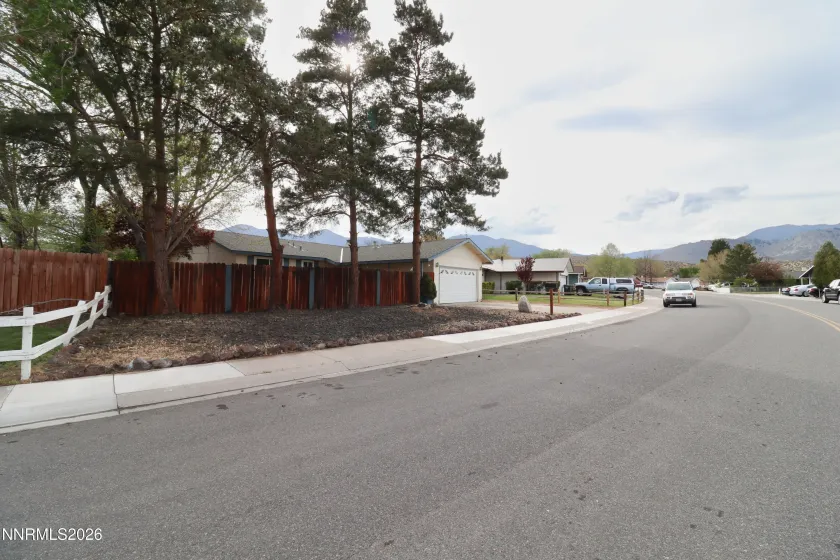 3318 Plymouth, Carson City, Nevada 89705, 3 Bedrooms Bedrooms, ,2 BathroomsBathrooms,Residential,Residential,Plymouth,260004299