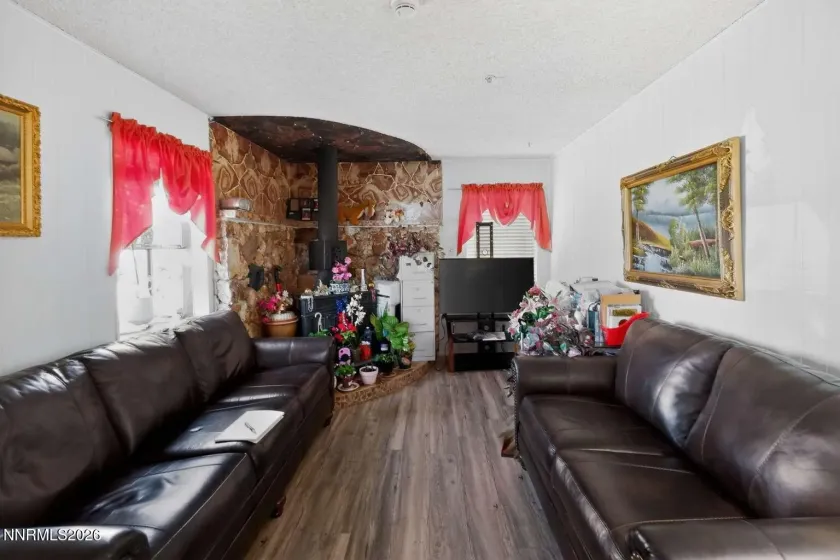 1175 Kelly, Reno, Nevada 89503, 4 Bedrooms Bedrooms, ,2 BathroomsBathrooms,Residential,Residential,Kelly,260004298