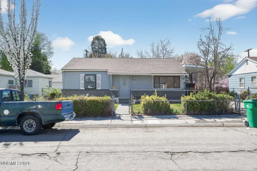 1175 Kelly, Reno, Nevada 89503, 4 Bedrooms Bedrooms, ,2 BathroomsBathrooms,Residential,Residential,Kelly,260004298
