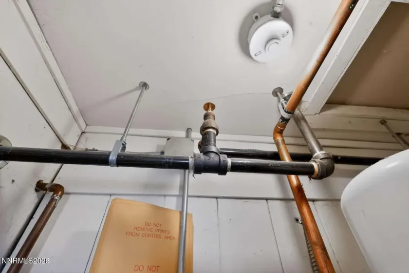 1175 Kelly, Reno, Nevada 89503, 4 Bedrooms Bedrooms, ,2 BathroomsBathrooms,Residential,Residential,Kelly,260004298