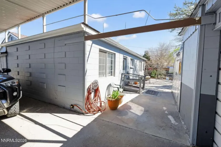 1175 Kelly, Reno, Nevada 89503, 4 Bedrooms Bedrooms, ,2 BathroomsBathrooms,Residential,Residential,Kelly,260004298