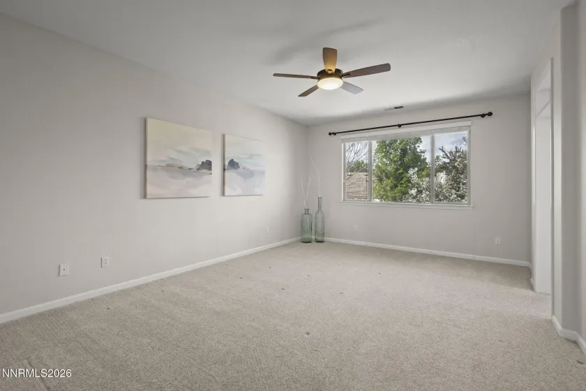 450 Roseben, Reno, Nevada 89521, 5 Bedrooms Bedrooms, ,3 BathroomsBathrooms,Residential,Residential,Roseben,260004302