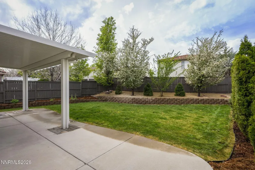 450 Roseben, Reno, Nevada 89521, 5 Bedrooms Bedrooms, ,3 BathroomsBathrooms,Residential,Residential,Roseben,260004302