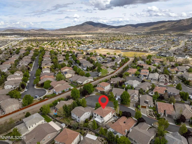 450 Roseben, Reno, Nevada 89521, 5 Bedrooms Bedrooms, ,3 BathroomsBathrooms,Residential,Residential,Roseben,260004302