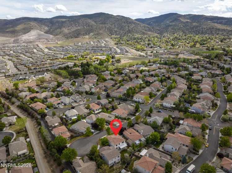 450 Roseben, Reno, Nevada 89521, 5 Bedrooms Bedrooms, ,3 BathroomsBathrooms,Residential,Residential,Roseben,260004302