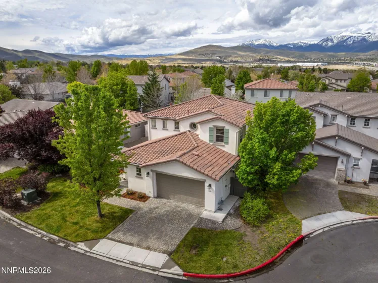 450 Roseben, Reno, Nevada 89521, 5 Bedrooms Bedrooms, ,3 BathroomsBathrooms,Residential,Residential,Roseben,260004302