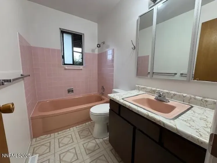 1970 Royal, Reno, Nevada 89503, 3 Bedrooms Bedrooms, ,2 BathroomsBathrooms,Residential,Residential,Royal,260004303