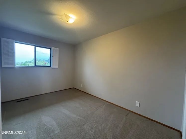 1970 Royal, Reno, Nevada 89503, 3 Bedrooms Bedrooms, ,2 BathroomsBathrooms,Residential,Residential,Royal,260004303