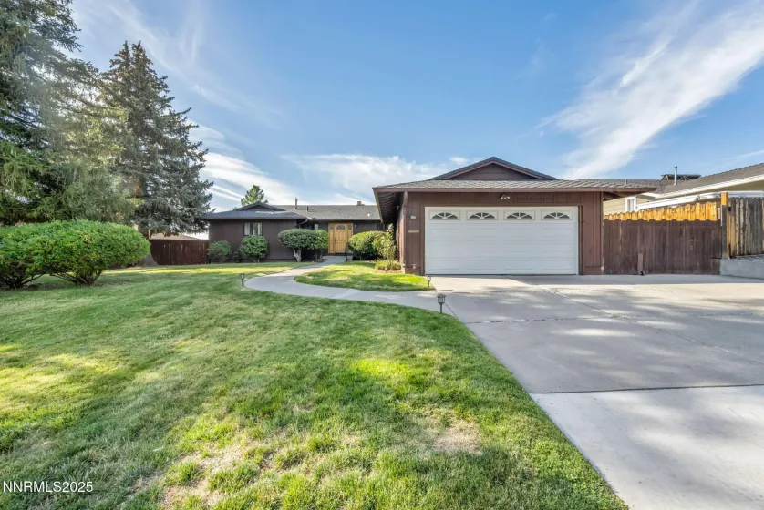 1970 Royal, Reno, Nevada 89503, 3 Bedrooms Bedrooms, ,2 BathroomsBathrooms,Residential,Residential,Royal,260004303