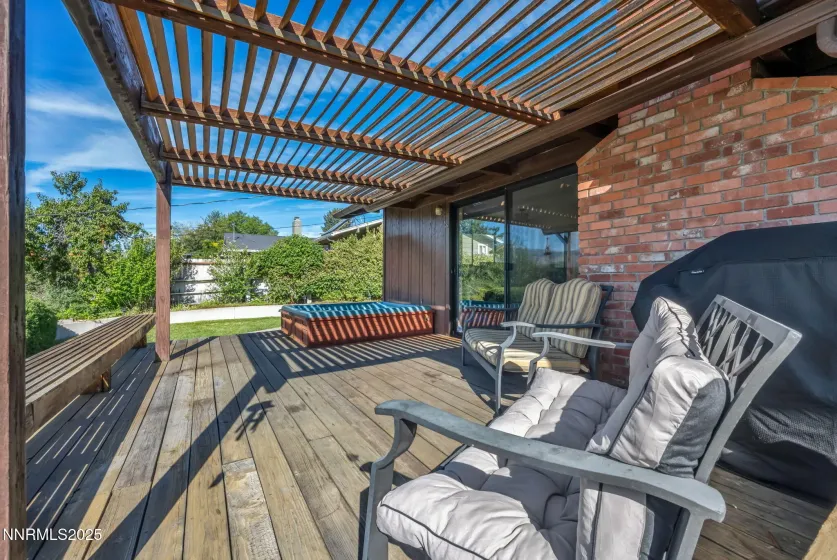 1970 Royal, Reno, Nevada 89503, 3 Bedrooms Bedrooms, ,2 BathroomsBathrooms,Residential,Residential,Royal,260004303