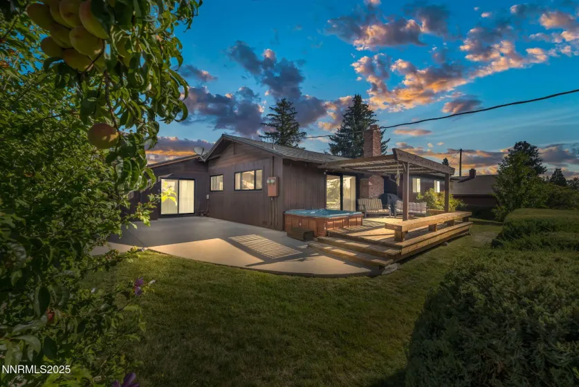 1970 Royal, Reno, Nevada 89503, 3 Bedrooms Bedrooms, ,2 BathroomsBathrooms,Residential,Residential,Royal,260004303