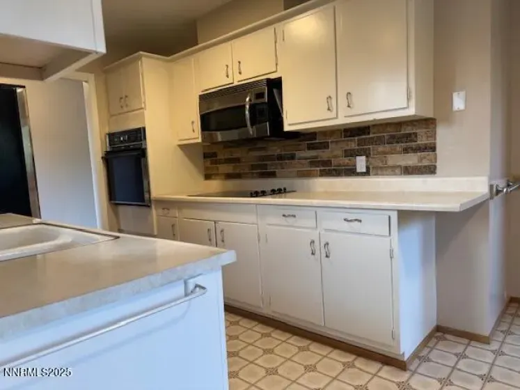 1970 Royal, Reno, Nevada 89503, 3 Bedrooms Bedrooms, ,2 BathroomsBathrooms,Residential,Residential,Royal,260004303