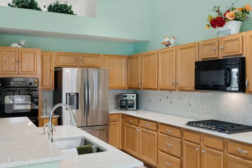 1511 Disc, Sparks, Nevada 89436, 4 Bedrooms Bedrooms, ,2 BathroomsBathrooms,Residential,Residential,Disc,260004307