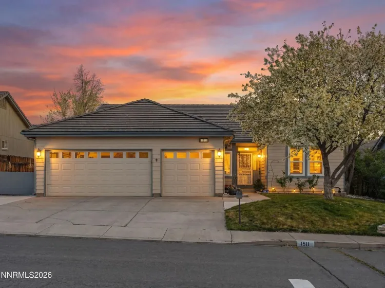 1511 Disc, Sparks, Nevada 89436, 4 Bedrooms Bedrooms, ,2 BathroomsBathrooms,Residential,Residential,Disc,260004307