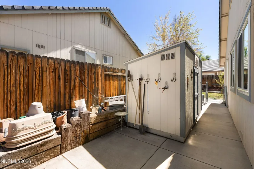 1511 Disc, Sparks, Nevada 89436, 4 Bedrooms Bedrooms, ,2 BathroomsBathrooms,Residential,Residential,Disc,260004307