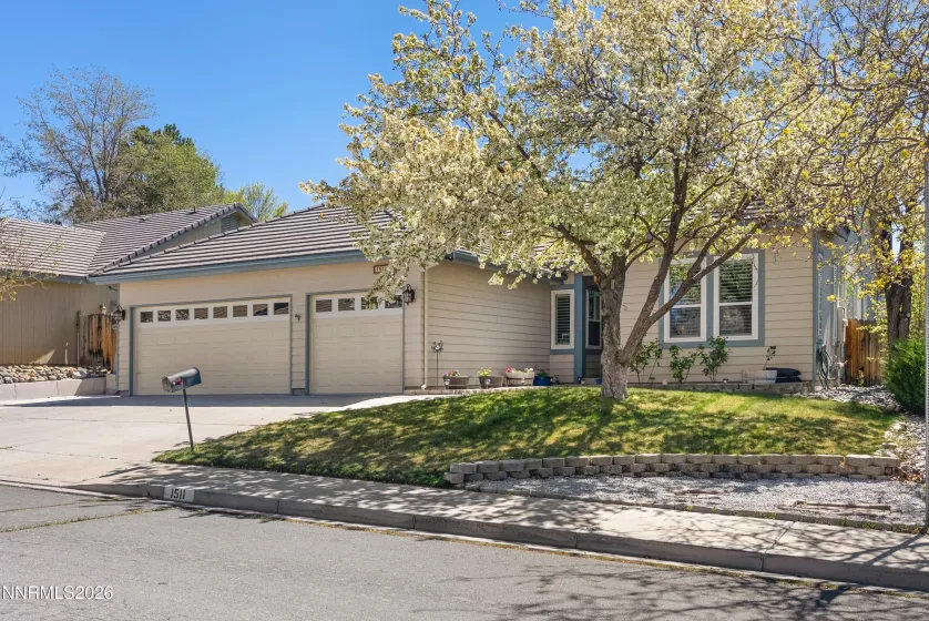 1511 Disc, Sparks, Nevada 89436, 4 Bedrooms Bedrooms, ,2 BathroomsBathrooms,Residential,Residential,Disc,260004307