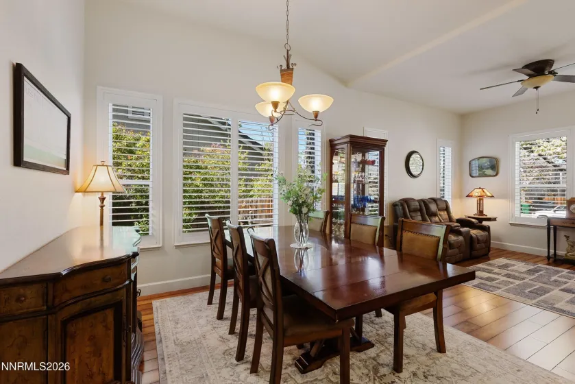 1511 Disc, Sparks, Nevada 89436, 4 Bedrooms Bedrooms, ,2 BathroomsBathrooms,Residential,Residential,Disc,260004307