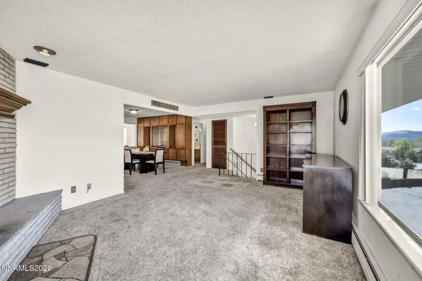 290 Sutro, Carson City, Nevada 89706, 3 Bedrooms Bedrooms, ,3 BathroomsBathrooms,Residential,Residential,Sutro,260004304