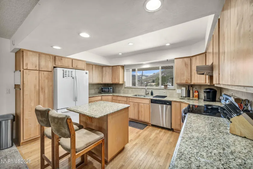 290 Sutro, Carson City, Nevada 89706, 3 Bedrooms Bedrooms, ,3 BathroomsBathrooms,Residential,Residential,Sutro,260004304