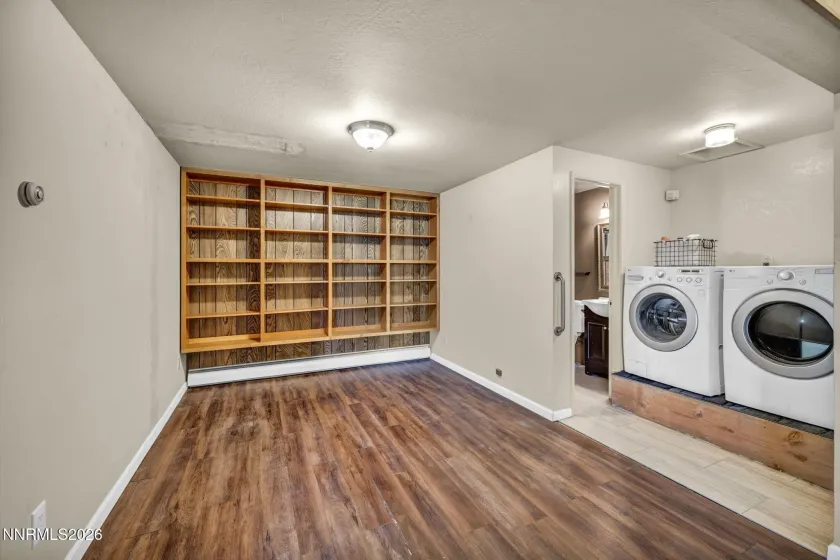 290 Sutro, Carson City, Nevada 89706, 3 Bedrooms Bedrooms, ,3 BathroomsBathrooms,Residential,Residential,Sutro,260004304