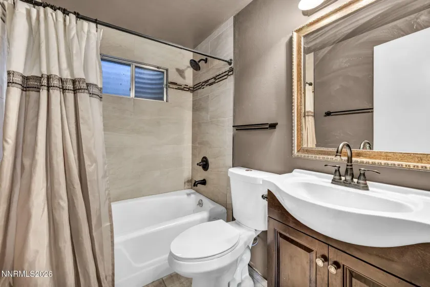 290 Sutro, Carson City, Nevada 89706, 3 Bedrooms Bedrooms, ,3 BathroomsBathrooms,Residential,Residential,Sutro,260004304