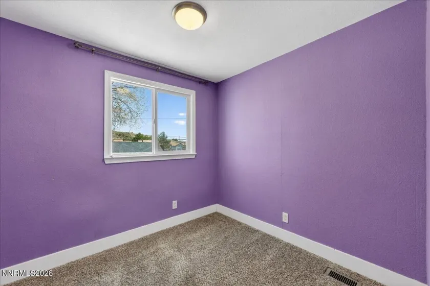 4720 Leonesio, Sun Valley, Nevada 89433, 3 Bedrooms Bedrooms, ,2 BathroomsBathrooms,Residential,Residential,Leonesio,260004308