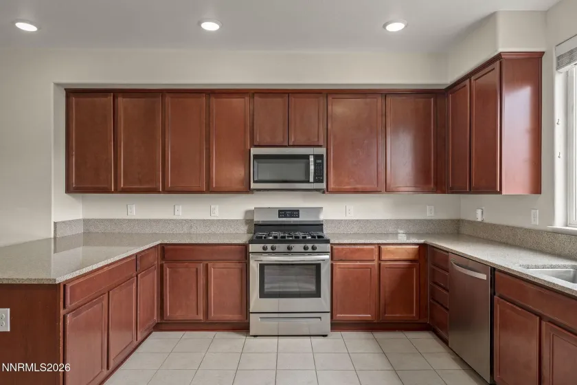 2490 Eastshore, Reno, Nevada 89509, 3 Bedrooms Bedrooms, ,3 BathroomsBathrooms,Residential,Residential,Eastshore,260004310