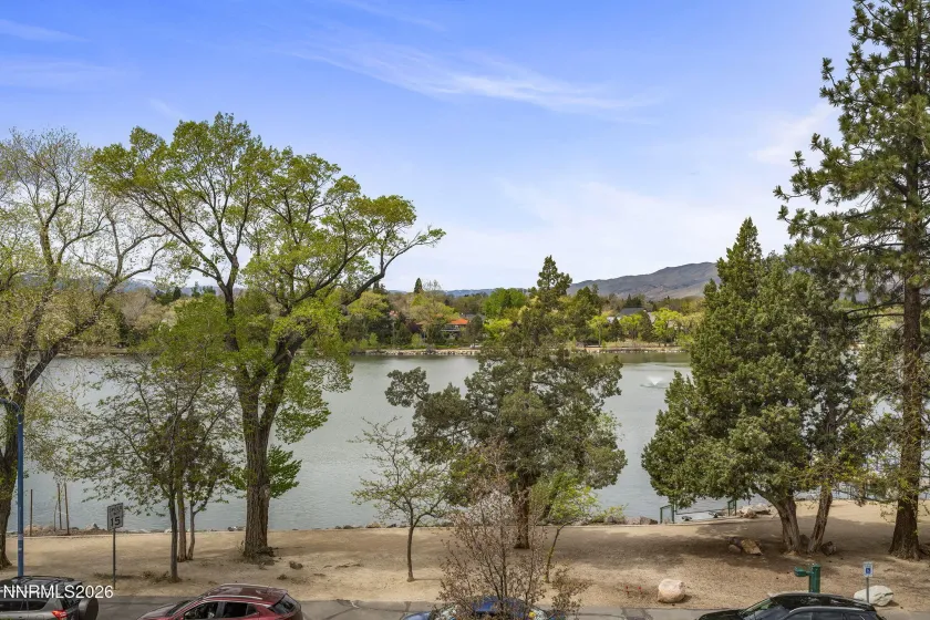 2490 Eastshore, Reno, Nevada 89509, 3 Bedrooms Bedrooms, ,3 BathroomsBathrooms,Residential,Residential,Eastshore,260004310