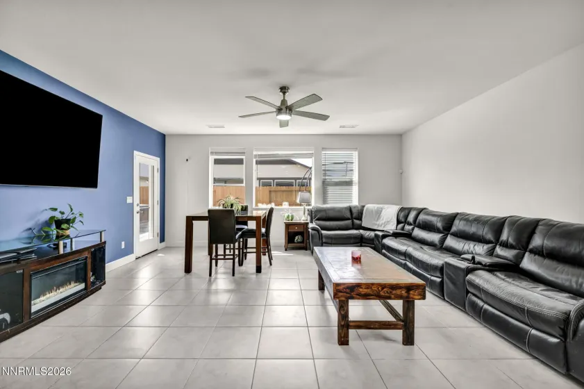 1151 Dapple, Minden, Nevada 89423, 3 Bedrooms Bedrooms, ,2 BathroomsBathrooms,Residential,Residential,Dapple,260004313