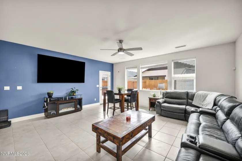 1151 Dapple, Minden, Nevada 89423, 3 Bedrooms Bedrooms, ,2 BathroomsBathrooms,Residential,Residential,Dapple,260004313