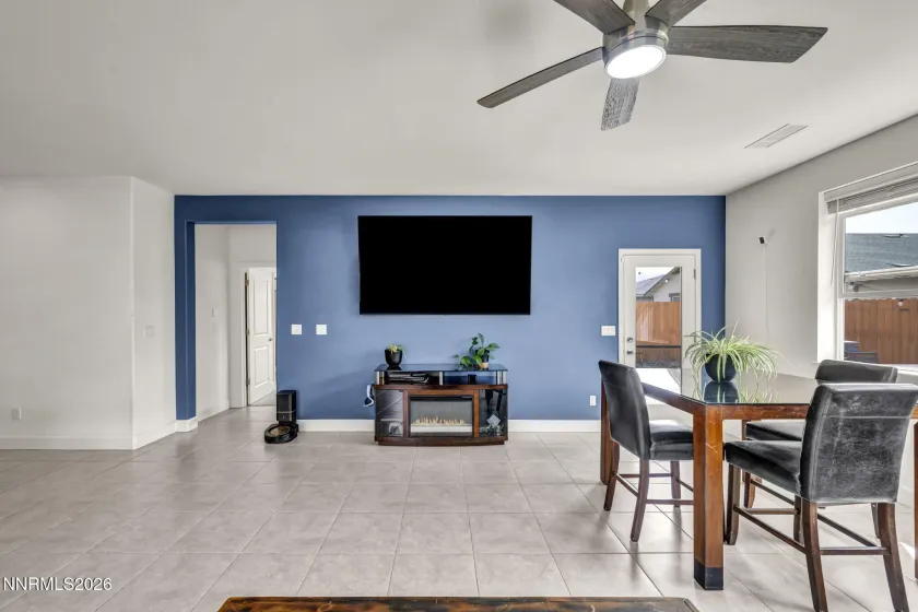 1151 Dapple, Minden, Nevada 89423, 3 Bedrooms Bedrooms, ,2 BathroomsBathrooms,Residential,Residential,Dapple,260004313