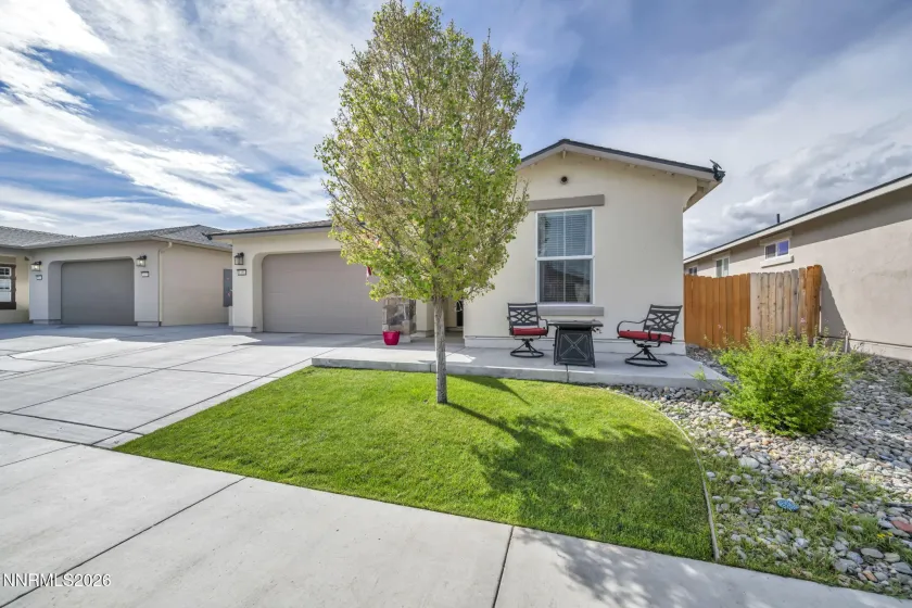 1151 Dapple, Minden, Nevada 89423, 3 Bedrooms Bedrooms, ,2 BathroomsBathrooms,Residential,Residential,Dapple,260004313