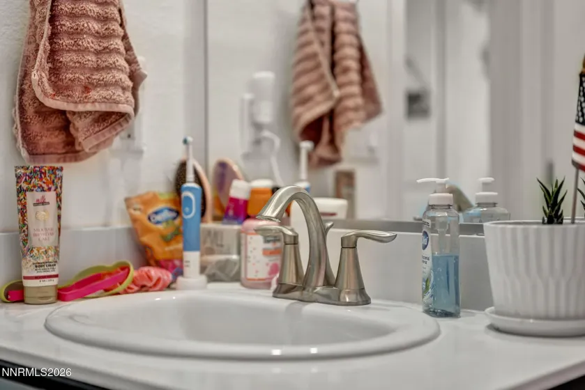 1151 Dapple, Minden, Nevada 89423, 3 Bedrooms Bedrooms, ,2 BathroomsBathrooms,Residential,Residential,Dapple,260004313