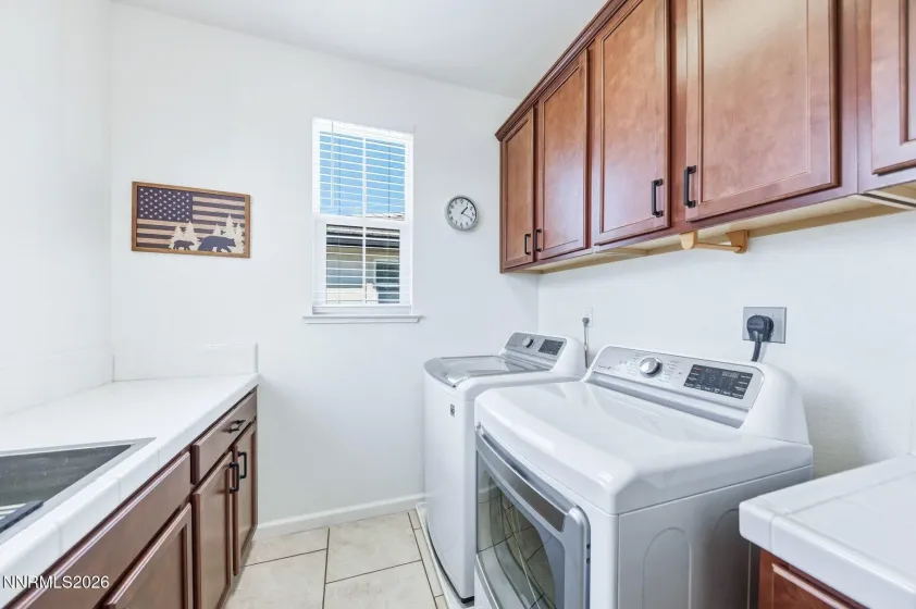 2160 Hope Valley, Reno, Nevada 89521, 4 Bedrooms Bedrooms, ,3 BathroomsBathrooms,Residential,Residential,Hope Valley,260004311